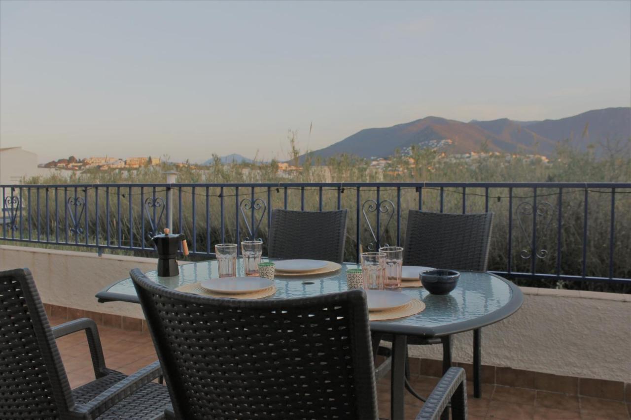 Apartament Amb Terrassa I Parking Llança Eksteriør bilde